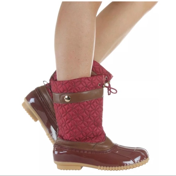 Shoes - Wine Quilted Colored Rain 🌧 and Snow ❄️ Boots